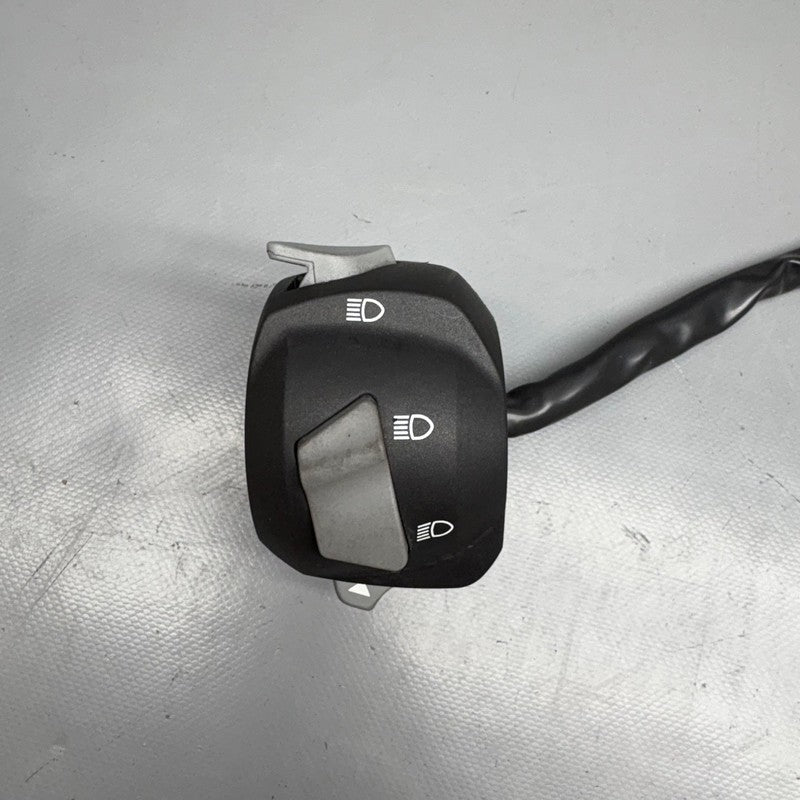 G310 GS BMW G310 GS LEFT CONTROL SWITCH 2016-2020 2021 2022 2023 2024 2025 OEM