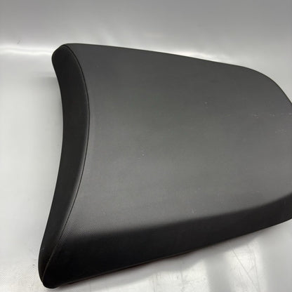 7667726 BMW R1200GS PASSENGER SEAT  2009 2010 2011 2012 2013 OEM 7667726