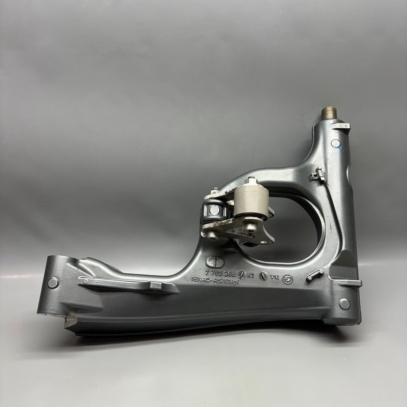 BMW K1300S SWINGING ARM 2009 2010 2011 2012 2013 2014 2015 2016 OEM 77