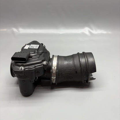 R12 NINE T BMW R12 NINE T THROTTLE VALVE RIGHT 2022 2023 2024 2025 OEM