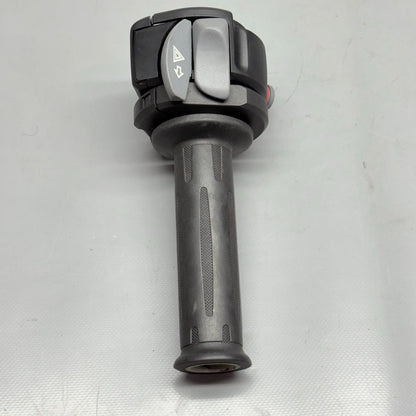 BMW R1200GS HANDLEBAR GRIP RIGHT  2009 2010 2011 2012 2013 OEM 7727067