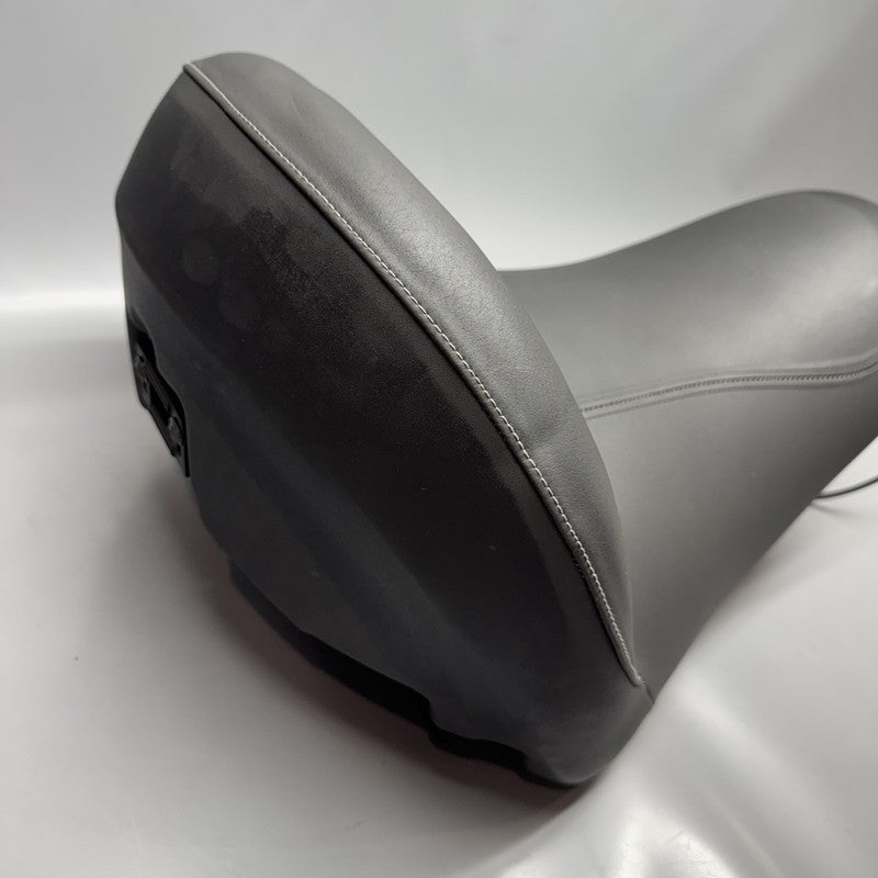 7670487 BMW K 1200LT SEAT FRONT HEATED 2005 2006 2007 2008 OEM 7670487