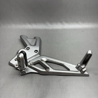 G 310R BMW G 310R FOOT REST PEG MOUNT BRACKET LEFT 2016 2017 2018 2019 2020 OEM