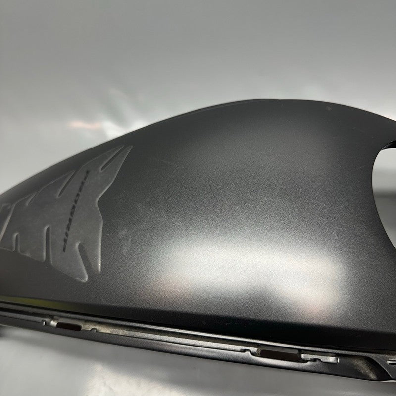 8546296 BMW K1600GT GAS TANK CENTER FAIRING 2010 2011 2012 2013 2014 2015 2016 OEM