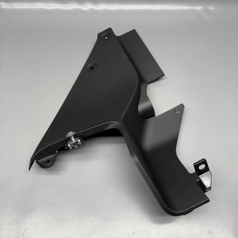 9899422 BMW R18 TRANSCONTINENTAL INTERIOR TRIM RIGHT FRONT 2020-2023 2024 2025 OEM