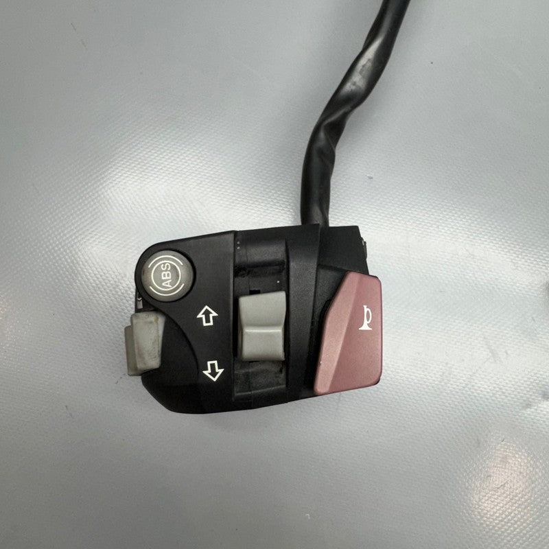 8569835 BMW G310GS HANDLEBAR SWITCH LEFT 2016 2017 2018 2019 2020 OEM 8569835