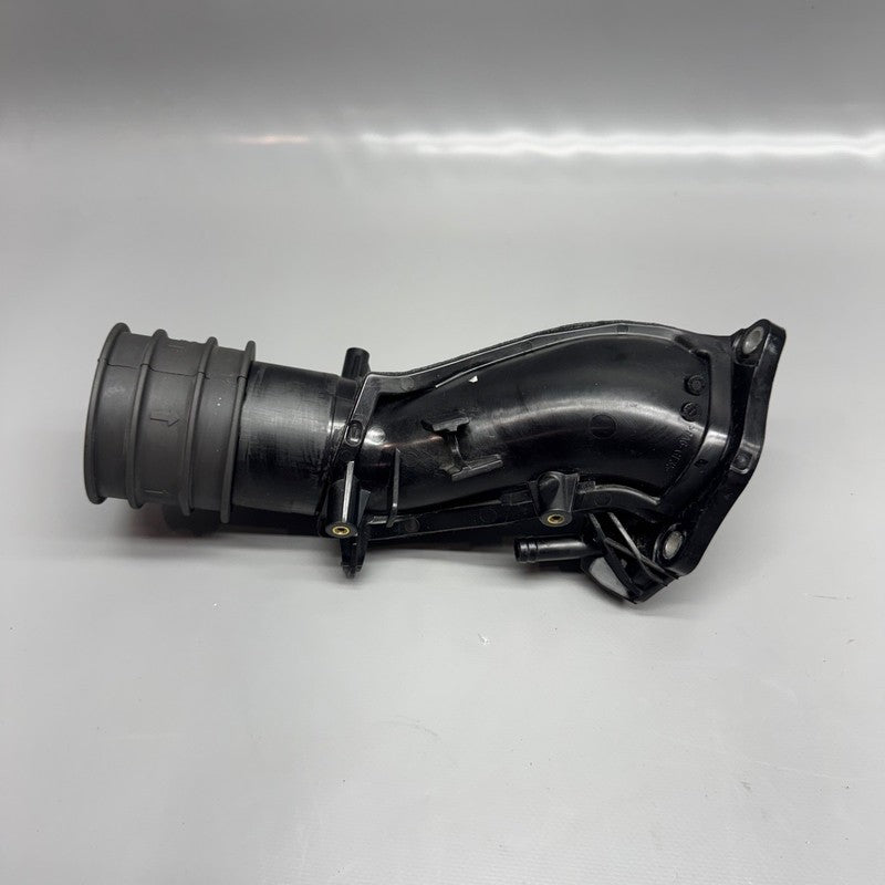 8409744 BMW R18 B SUCTION TUBE 2020 2021 2022 2023 2024 OEM 8409744