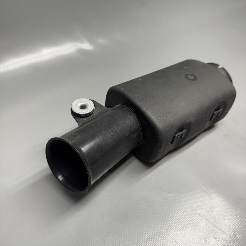 7675767 BMW K 1200LT INTAKE TUBE WITH CUP 2005 2006 2007 2008 2009 OEM 7675767