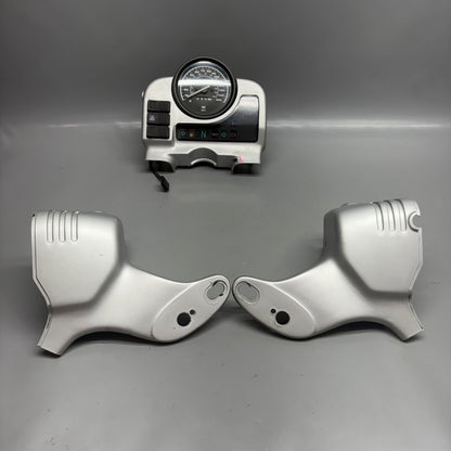 BMW R 1100R SPEEDOMETER CLUSTER 1993-1995 1996 1997 1998 1999 2000 200