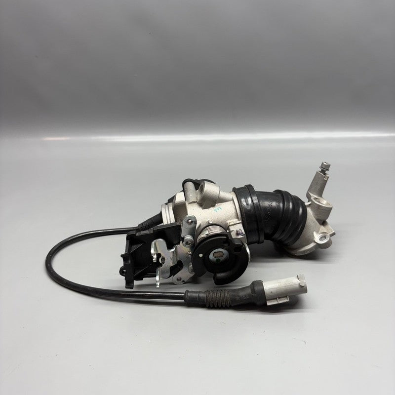 8552340 BMW C400X THROTTLE HOUSING 2018 2019 2020 OEM 8552340