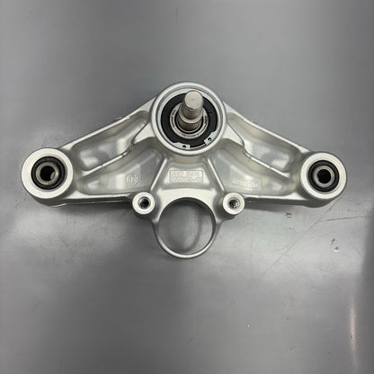 8555851 BMW R1250 GS TRIPLE TREE FORK CLAMP UPPER 2018 2019 2020 OEM 8555851