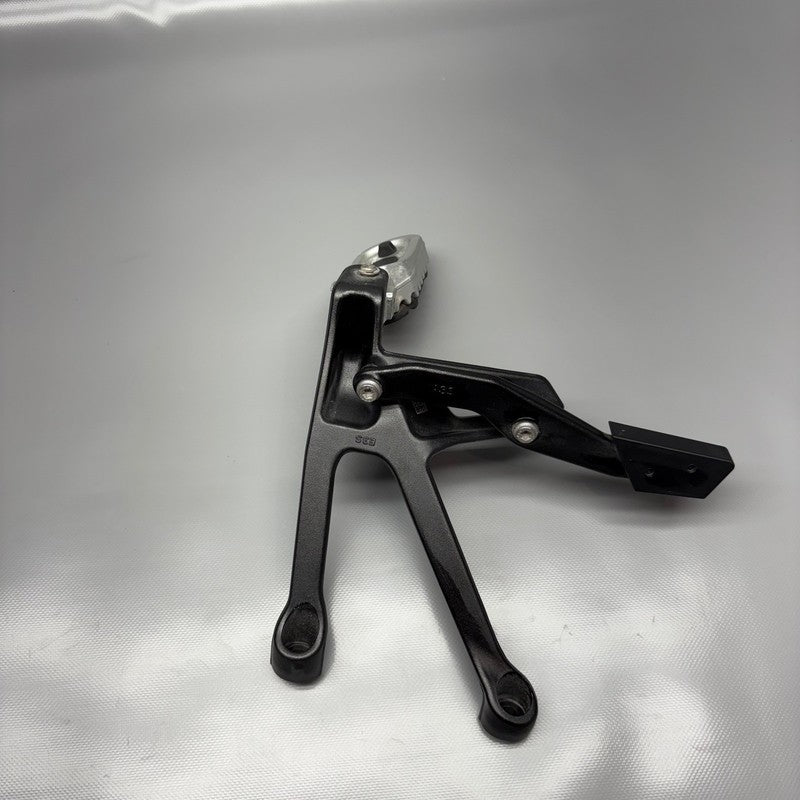 BMW R1300GS TROPHY FOOTPEG WITH BRACKET LEFT REAR 2022 2023 2024 2025 