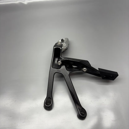 BMW R1300GS TROPHY FOOTPEG WITH BRACKET LEFT REAR 2022 2023 2024 2025 