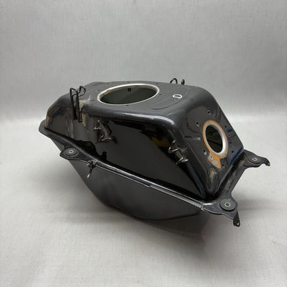 8558151 BMW C400X FUEL TANK 2018 2019 2020 OEM 8558151 