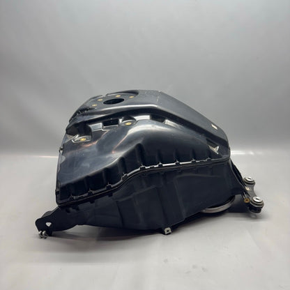 BMW F900R FUEL TANK 2020 2021 2022 2023 2024 OEM 8567870