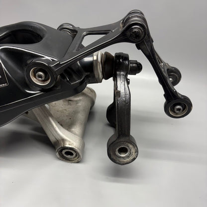 BMW K1600 BAGGER SWINGINGARM WHEEL CARRIER FRONT 2017-2022 2023 2024 2