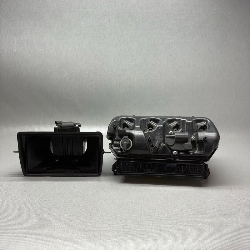 BMW S1000RR AIR INTAKE CLEANER BOX 2019 2020 2021 2022 2023 2024 OEM 8