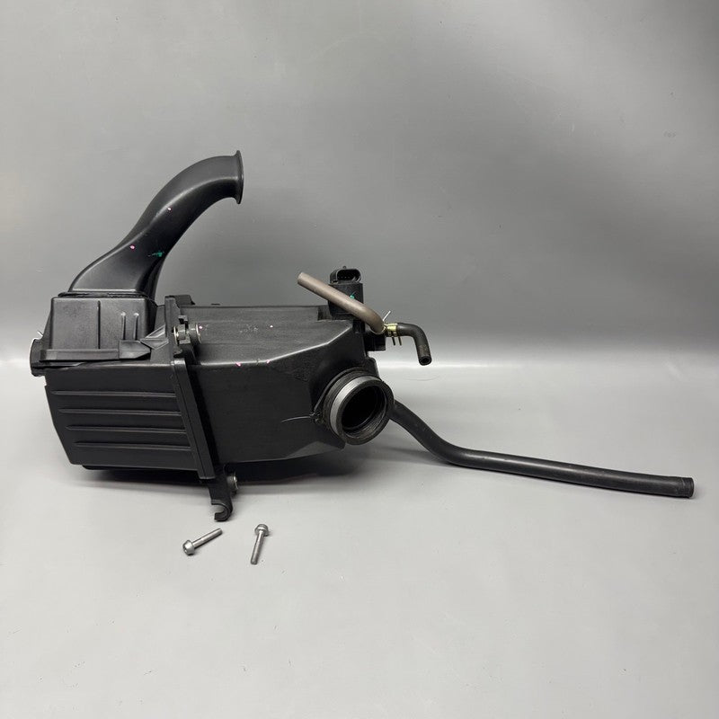 8558303 BMW G310 R AIR INTAKE BOX 2016 2017 2018 2019 2020 OEM 8558303