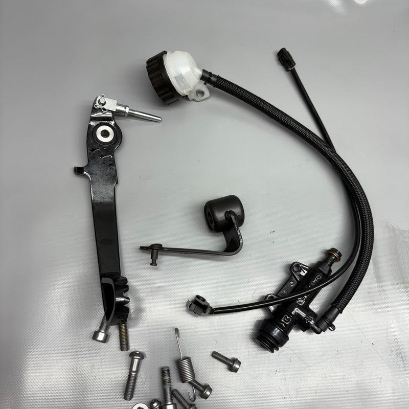 G310 R BMW G 310R REAR BRAKE MASTER CYLINDER 2019 2020 2021 2022 2023 2024 2025 OEM