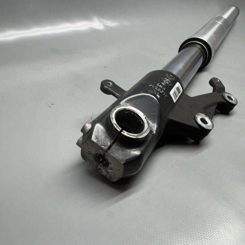 7725312 BMW C 650 SPORT FORK SUSPENSSSION RIGHT 2014-2016 2017 2018 2019 2020 7725312