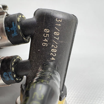 R1300GS ADVENTURE BMW R1300GS ADVENTURE FUEL DISTRIBUTER INJECTION VALVE 2023 2024 2025 OEM