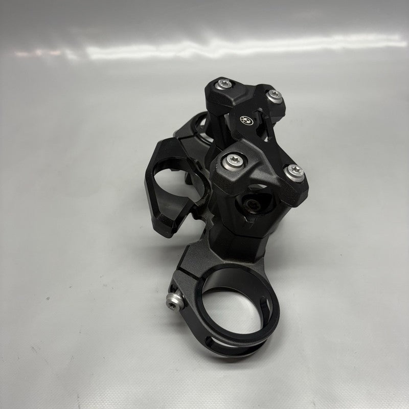 7923935 BMW M1000R FORK BRIDGE UPPER 2021 2022 2023 2024 OEM 7923935