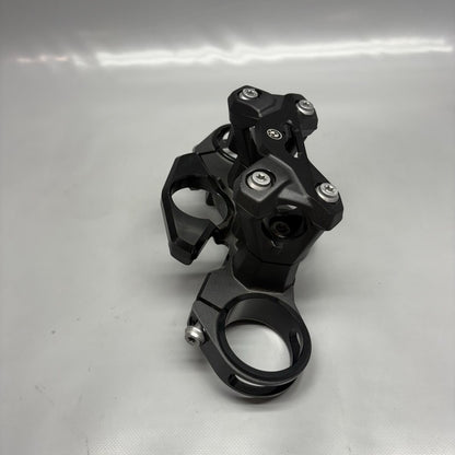 7923935 BMW M1000R FORK BRIDGE UPPER 2021 2022 2023 2024 OEM 7923935