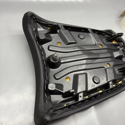 7667726 BMW R1200GS PASSENGER SEAT  2009 2010 2011 2012 2013 OEM 7667726