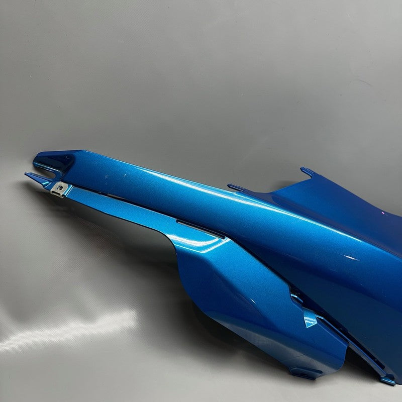 7710452 BMW K1600GT RIGHT TANK COVER 2010 2011 2012 2013 2014 2015 2016 OEM 7710452