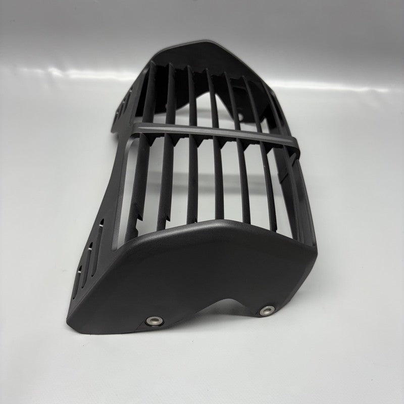 8409732 BMW R18 TRANSCONTINENTAL OIL COOLER COVER 2020 2021 2022 2023 2024 2025 8409732