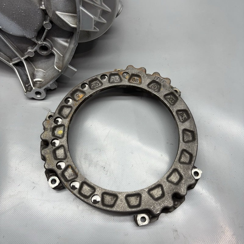 R1200GS BMW R1200GS TRANSMISSION HOUSING 2009 2010 2011 2012 2013 