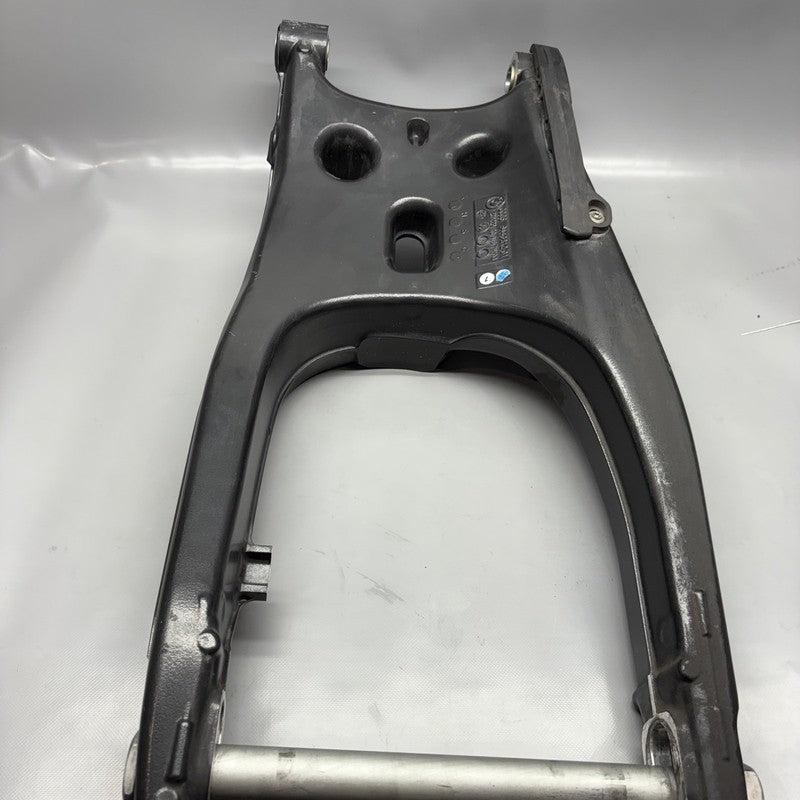 BMW F900R SWING ARM 2020 2021 2022 2023 2024 OEM 9443812