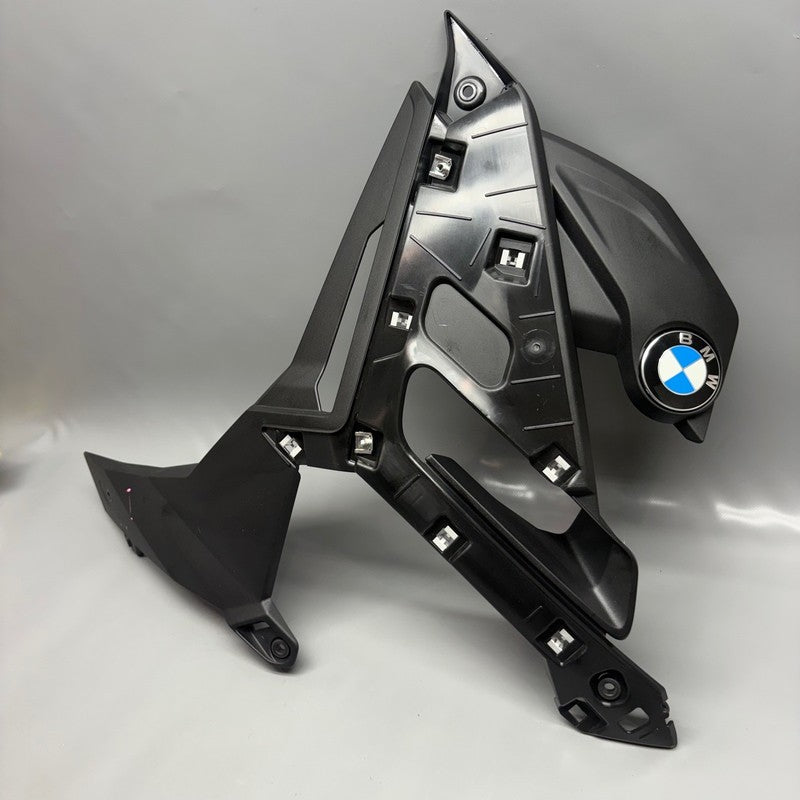 BMW S1000R GRILLE COVER AND PLAQUE HOLDER LEFT 2020 2021 2022 2023 202