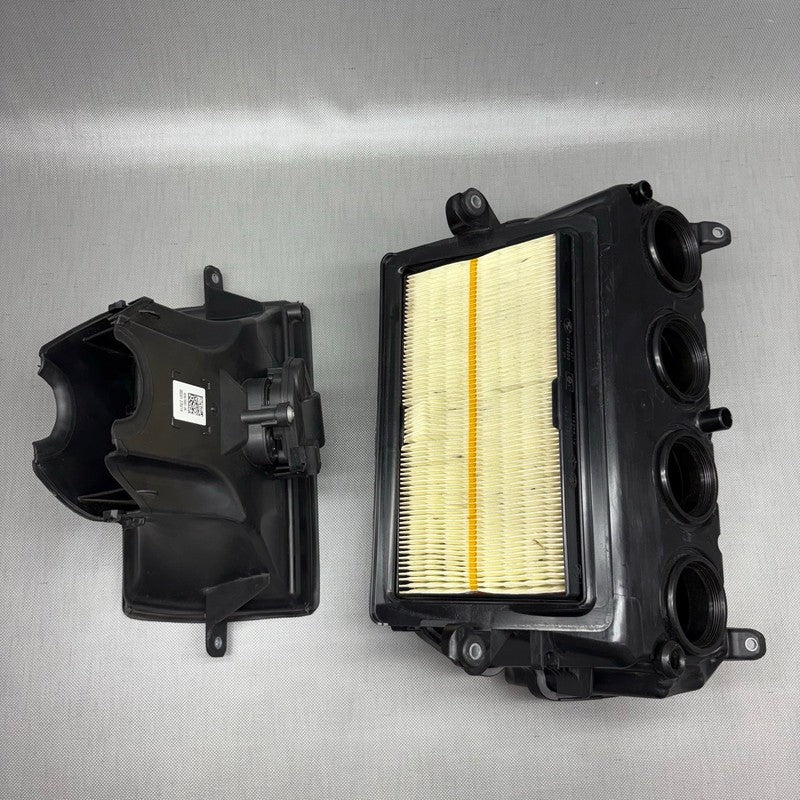BMW S1000RR AIR INTAKE CLEANER BOX 2019 2020 2021 2022 2023 2024 OEM 8