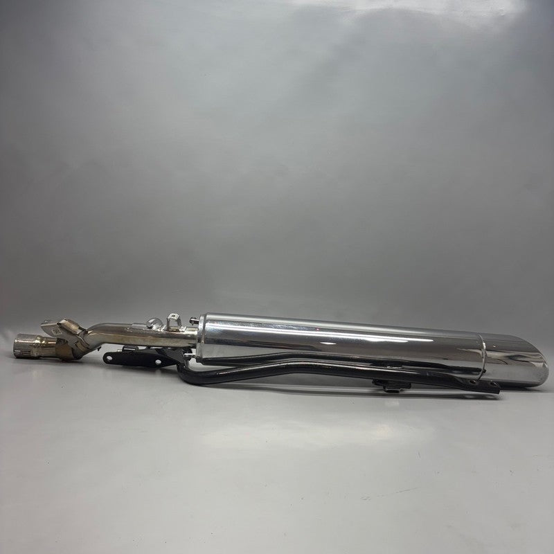 9829210 BMW R18 TRANSCONTINENTAL MUFFLER RIGHT 2020 2021 2022 2023 2024 OEM 9829210