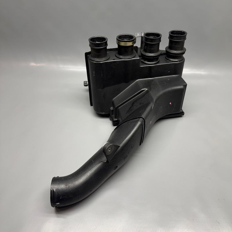 BMW K 1200LT AIR INTAKE BOX 2005 2006 2007 2008 OEM 7672578