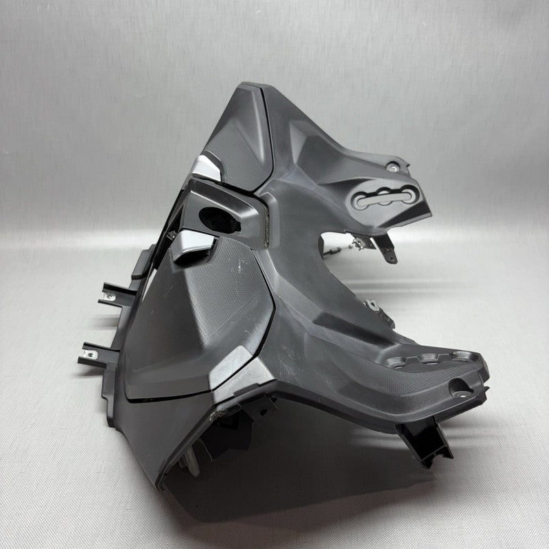 C 650 SPORT BMW C 650 SPORT LEG SHIELD  2014 2015 2016 2017 2018 2019 2020 OEM