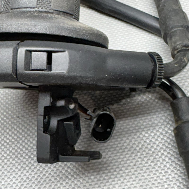 8558674 BMW C400X HANDLE RIGHT THROTTLE GRIP HEATED 2018 2019 2020 OEM 8558674